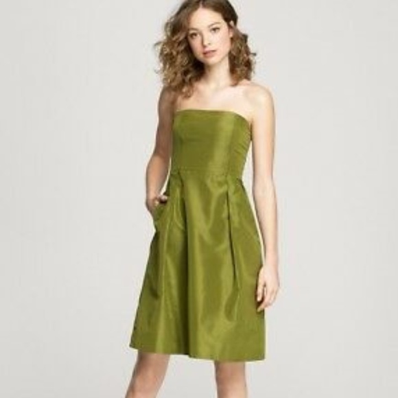 J. Crew Dresses & Skirts - J. Crew Lorelei Green Dress in Silk, Size 6